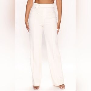 Sasha Wide Leg Pant in Cream, Size L